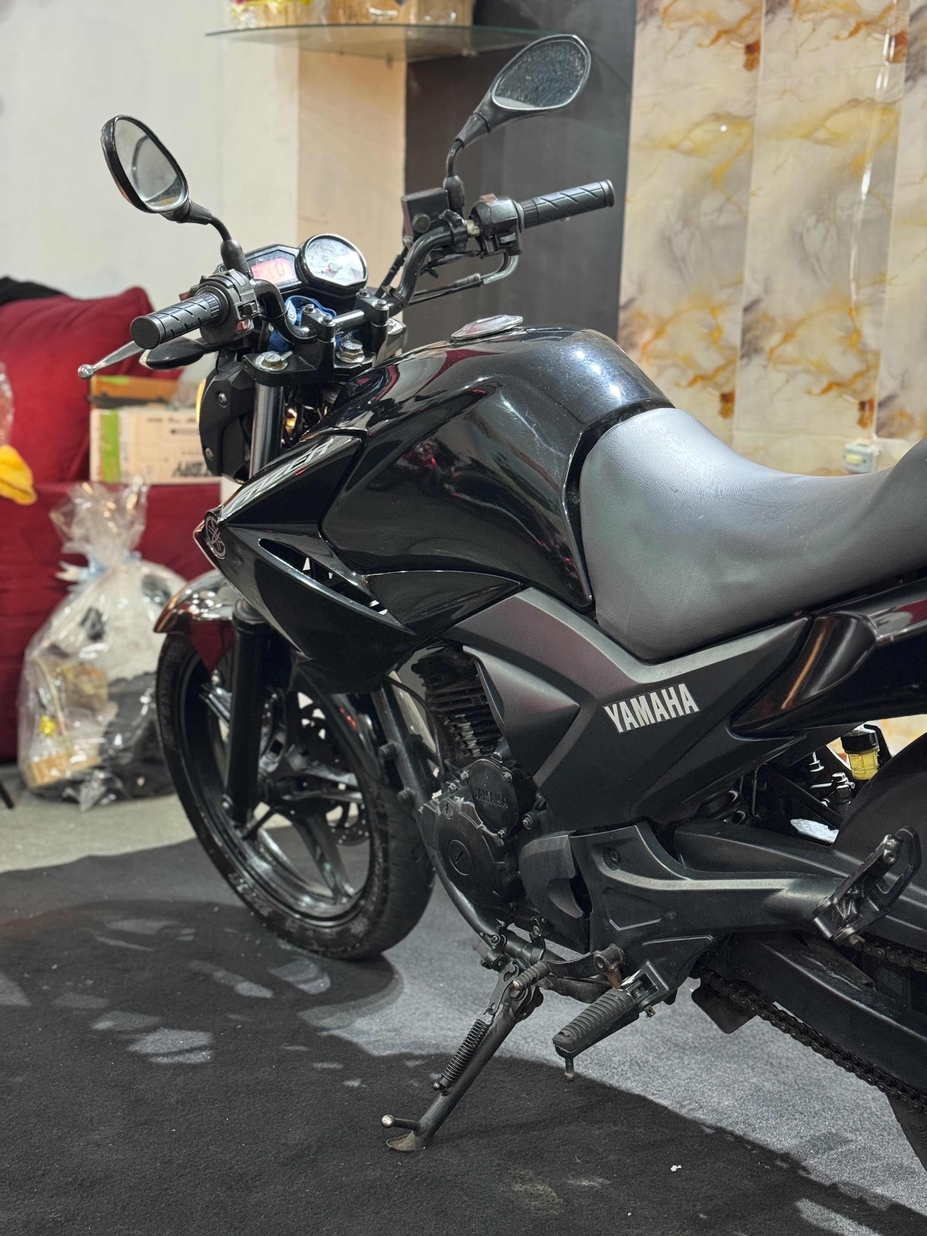 Yamaha Fazer 250 YS 250 Fazer