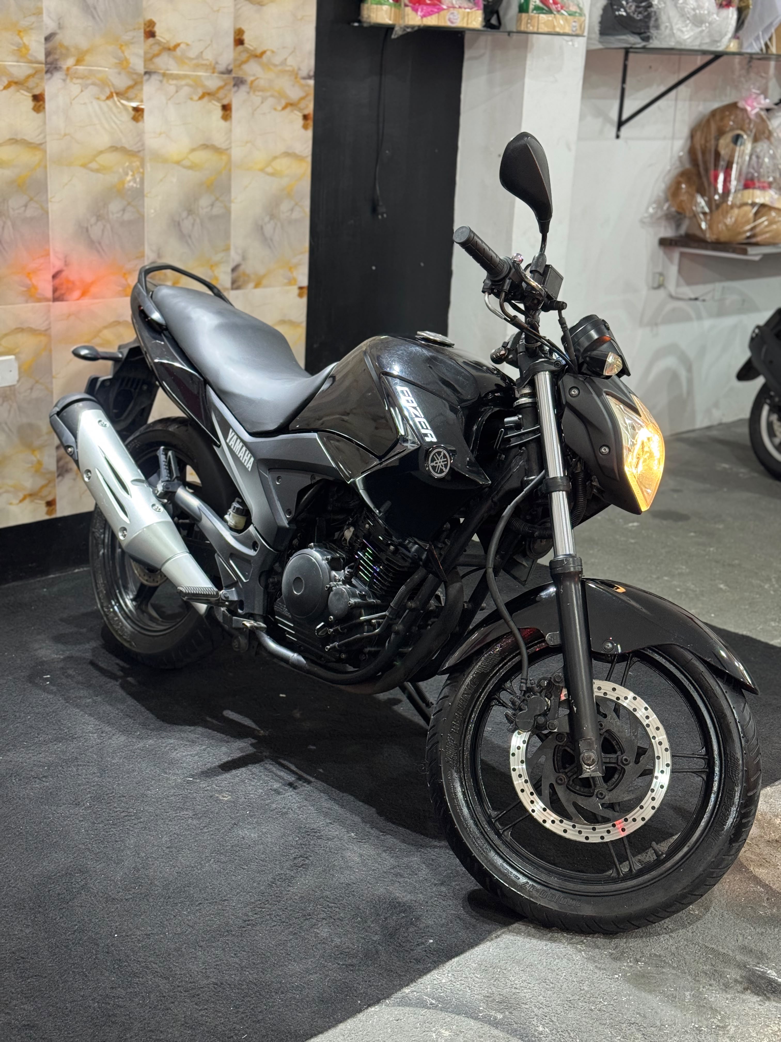 Yamaha Fazer 250 YS 250 Fazer